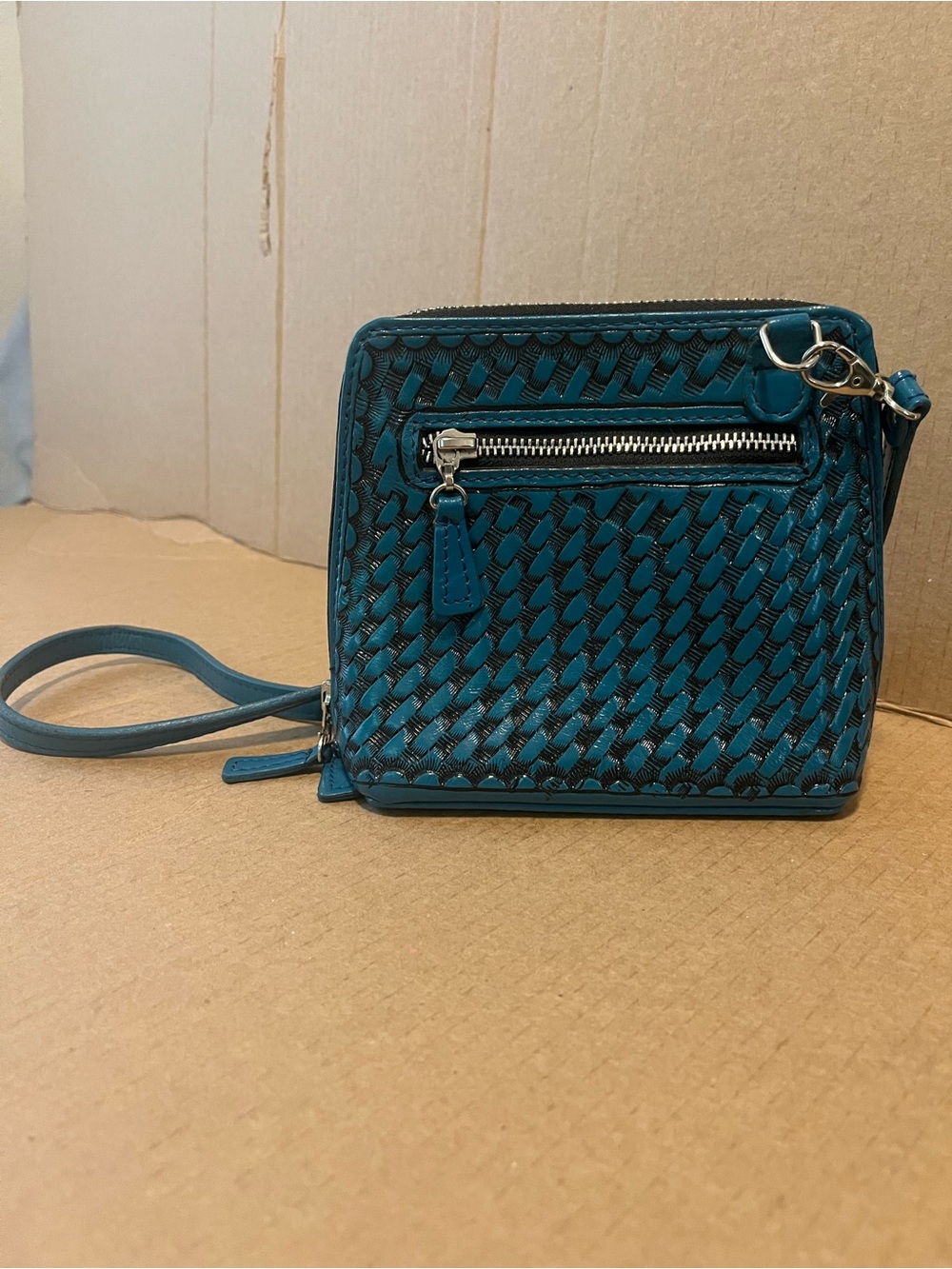 Tooled Teal Leather Crossbody Bag with Floral Motif - Picture 2 of 5